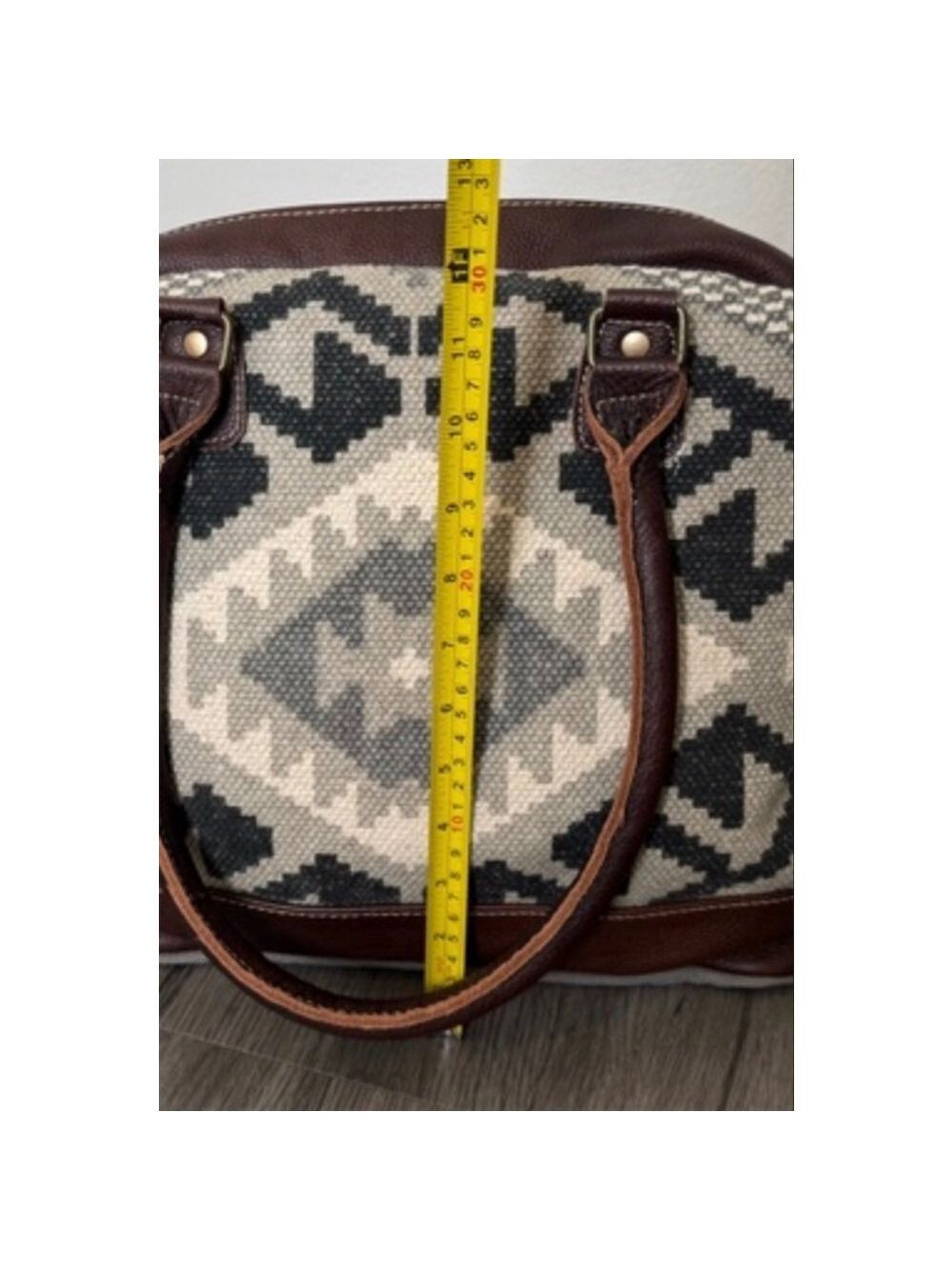 NEW Myra Boho Western Canvas & Genuine Leather Rug Shoulder Bag Aztec Weekender - Picture 5 of 9